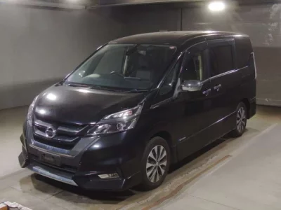 Nissan SERENA  с аукциона в Японии