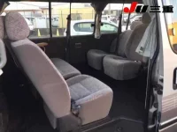 Toyota HIACE лот № 2075 оценка 3.5  с аукциона в Японии 9