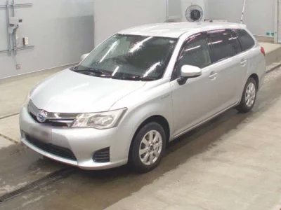 Toyota COROLLA FIELDER  с аукциона в Японии