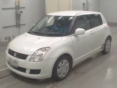 Suzuki SWIFT  с аукциона в Японии
