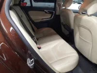 Volvo V60 лот № 50043 оценка 3.5  с аукциона в Японии 9