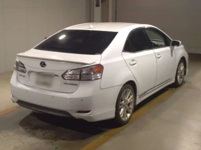Lexus HS  с аукциона в Японии