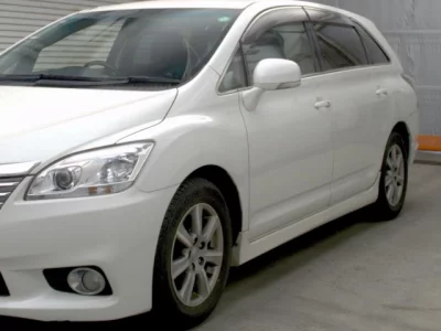 Toyota MARK X ZIO