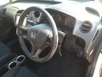 Honda STREAM лот № 30471 оценка 3.5  с аукциона в Японии 6