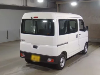 Toyota PIXIS VAN  с аукциона в Японии