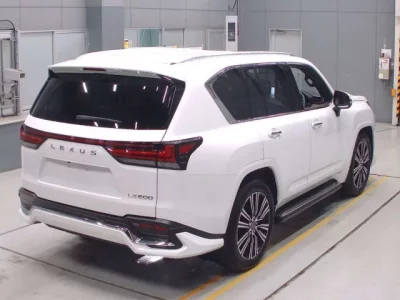 Lexus LX  с аукциона в Японии