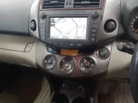 Toyota VANGUARD лот № 30489 оценка 4  с аукциона в Японии 8