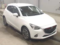 Mazda DEMIO лот № 3307 оценка 3.5  с аукциона в Японии 4