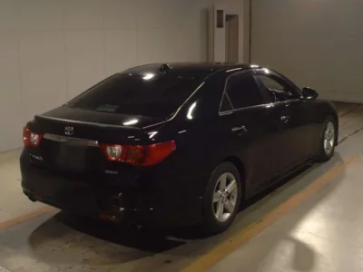 Toyota MARK X  с аукциона в Японии