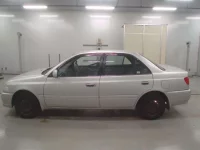 Toyota CARINA лот № 50111 оценка R  с аукциона в Японии 3