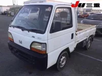 Honda ACTY TRUCK лот № 8020 оценка 3  с аукциона в Японии 8