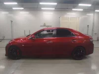 Toyota MARK X лот № 30501 оценка 4  с аукциона в Японии 2