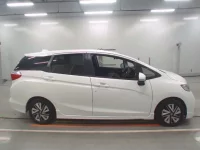 Honda SHUTTLE лот № 30504 оценка 4  с аукциона в Японии 2