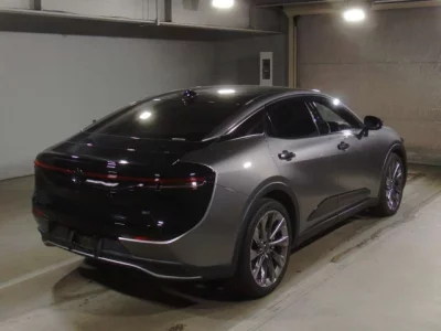 Toyota CROWN CROSSOVER