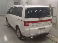 Mitsubishi DELICA D5 лот № 30507 оценка 4  с аукциона в Японии 5