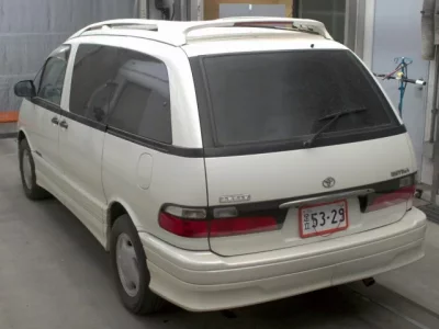 Toyota ESTIMA  с аукциона в Японии