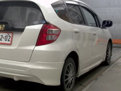 Honda FIT  с аукциона в Японии