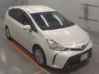 Toyota PRIUS ALPHA лот № 30509 оценка 4  с аукциона в Японии 4