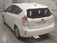 Toyota PRIUS ALPHA лот № 30509 оценка 4  с аукциона в Японии 5