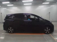 Toyota WISH лот № 30510 оценка 4  с аукциона в Японии 2