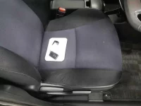 Toyota WISH лот № 30510 оценка 4  с аукциона в Японии 7