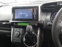 Toyota WISH лот № 30510 оценка 4  с аукциона в Японии 8