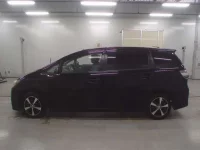 Toyota WISH лот № 30510 оценка 4  с аукциона в Японии 3
