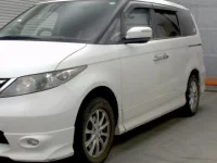 Honda ELYSION лот № 2044 оценка R  с аукциона в Японии 3