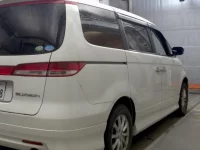 Honda ELYSION лот № 2044 оценка R  с аукциона в Японии 4