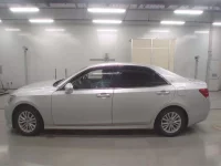 Toyota CROWN лот № 30513 оценка 3.5  с аукциона в Японии 3