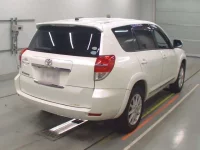 Toyota VANGUARD лот № 30514 оценка 3  с аукциона в Японии 1