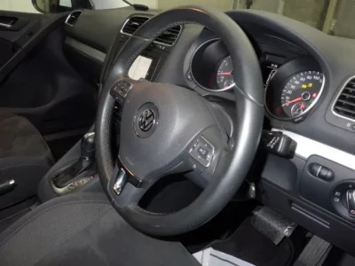 Volkswagen GOLF  с аукциона в Японии