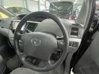 Toyota VOXY лот № 30524 оценка 2  с аукциона в Японии 5