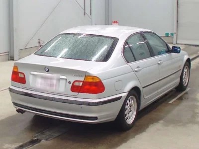 BMW 3-Series  с аукциона в Японии