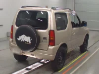 Suzuki JIMNY лот № 512 оценка R  с аукциона в Японии 1