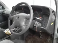 Toyota HIACE лот № 3354 оценка R  с аукциона в Японии 6