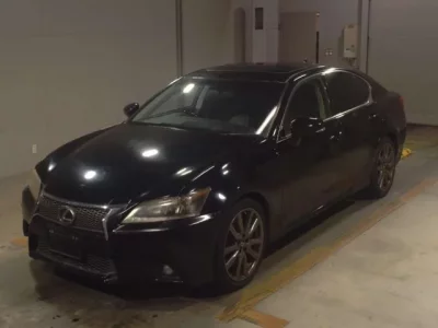 Lexus GS  с аукциона в Японии