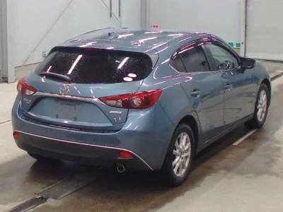 Mazda AXELA  с аукциона в Японии