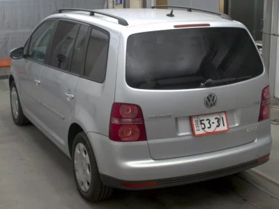 Volkswagen GOLF TOURAN