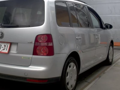 Volkswagen GOLF TOURAN