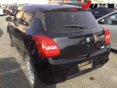 Suzuki SWIFT  с аукциона в Японии