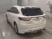 Toyota HARRIER лот № 30550 оценка 4  с аукциона в Японии 5