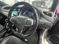 Toyota HARRIER лот № 30550 оценка 4  с аукциона в Японии 6