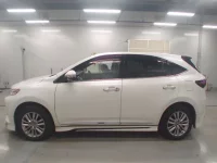 Toyota HARRIER лот № 30550 оценка 4  с аукциона в Японии 3