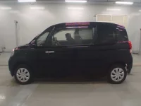 Toyota PORTE лот № 30549 оценка 3.5  с аукциона в Японии 3