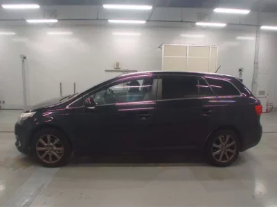 Toyota AVENSIS WAGON