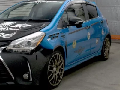 Toyota VITZ  с аукциона в Японии