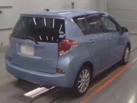 Toyota RACTIS лот № 30552 оценка 3.5  с аукциона в Японии 1