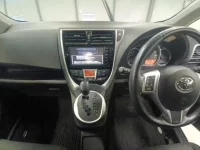 Toyota RACTIS лот № 30552 оценка 3.5  с аукциона в Японии 8