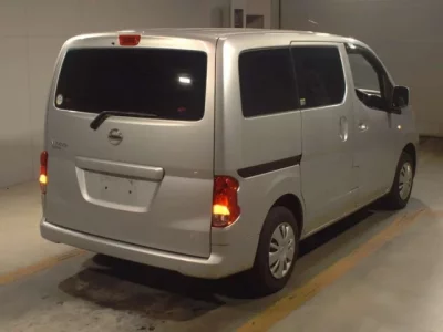 Nissan NV200  с аукциона в Японии